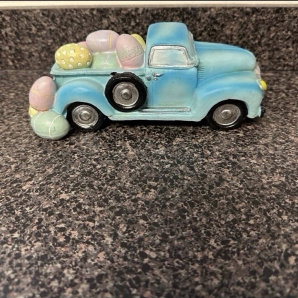 Easter Rustic Truck With Colorful Eggs Home Decor